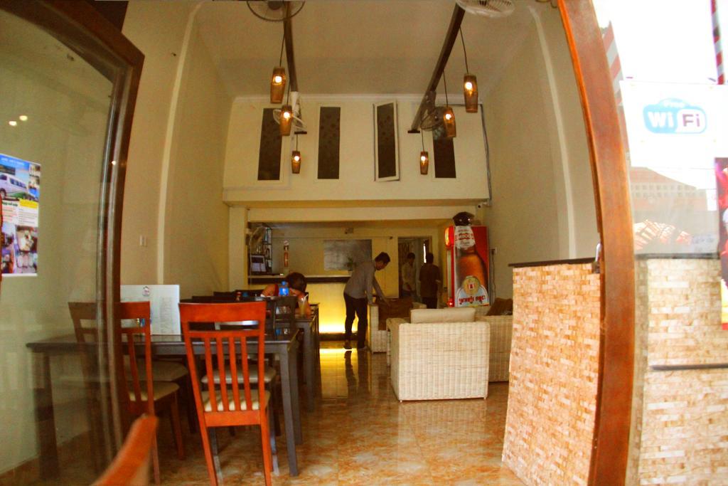 B52 Hostel Phnom Penh Eksteriør bilde