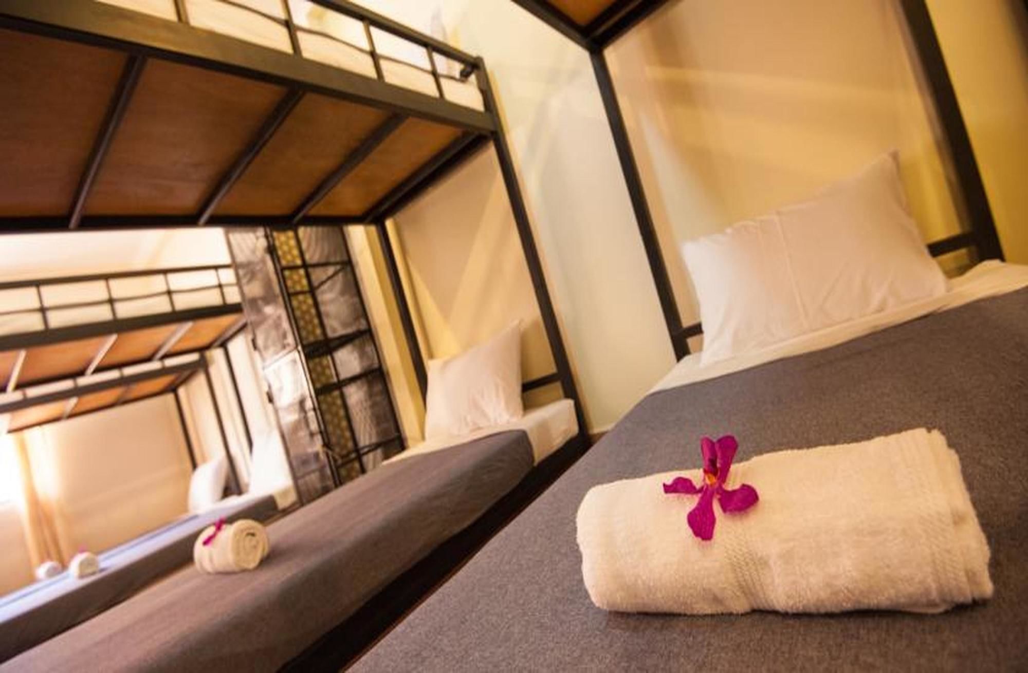 B52 Hostel Phnom Penh Eksteriør bilde
