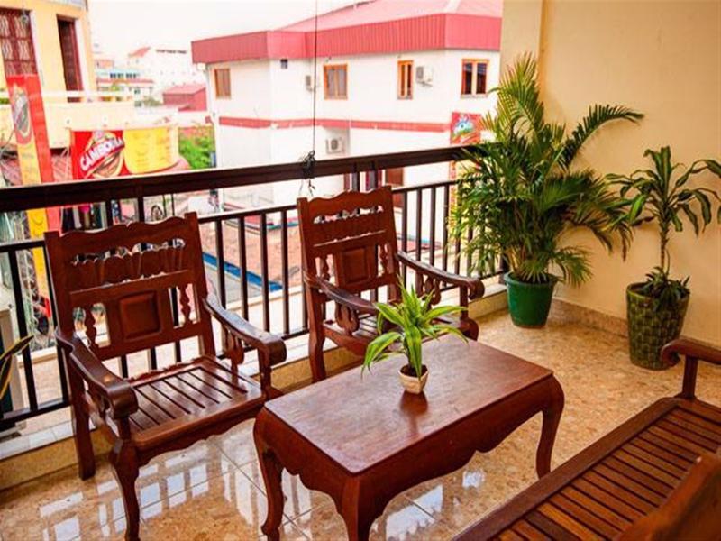 B52 Hostel Phnom Penh Eksteriør bilde