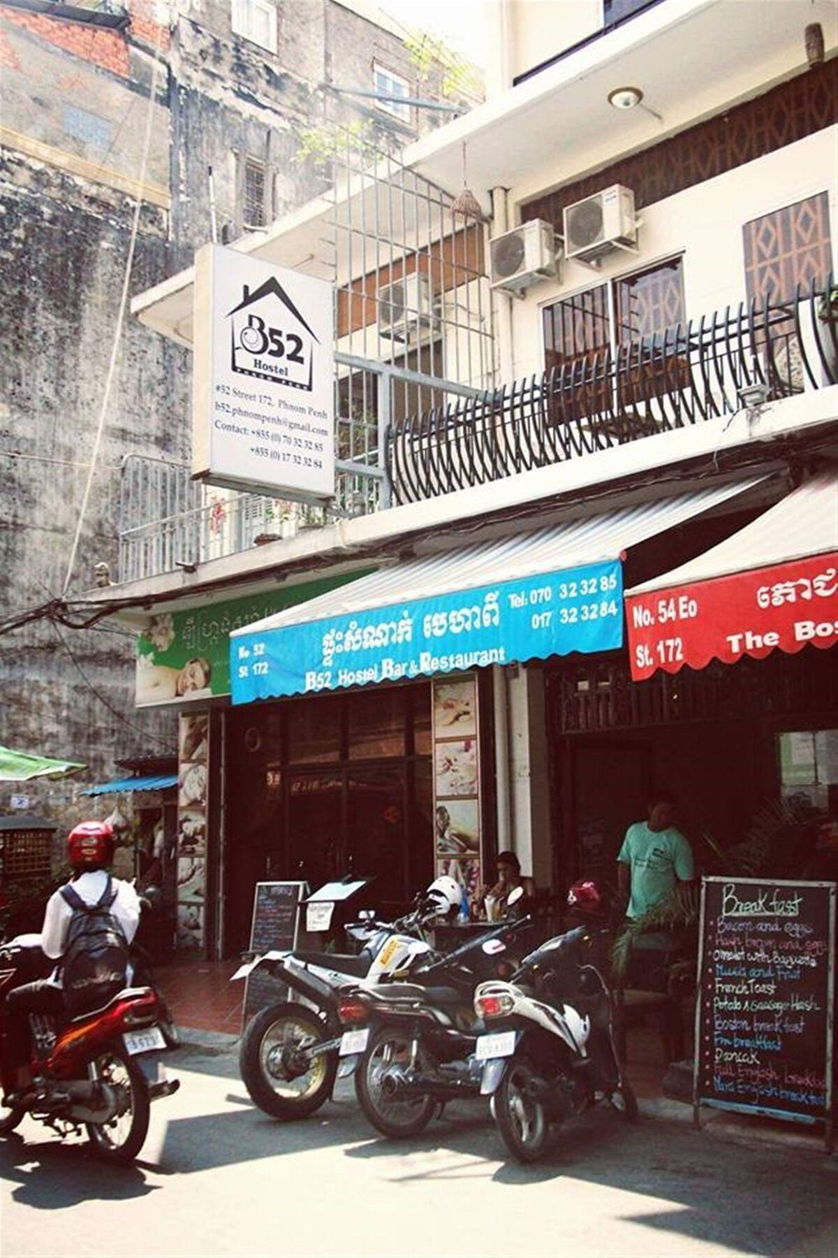 B52 Hostel Phnom Penh Eksteriør bilde